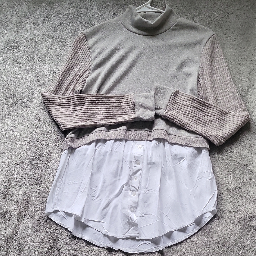 Gray and White Layered Sweater Top